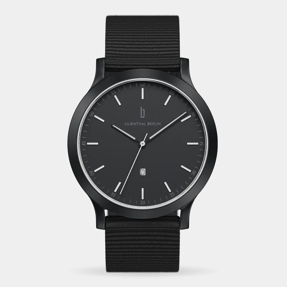 lilienthal-berlin-huxley-herrenuhr-black-white-5-atm image 1