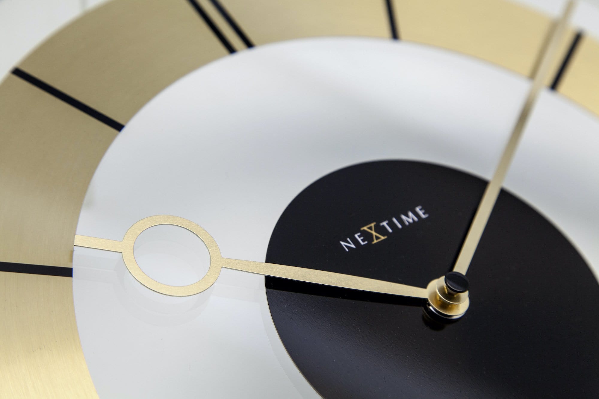 nextime-retro-wanduhr-31-cm-glas-und-aluminium-60s-design image 4