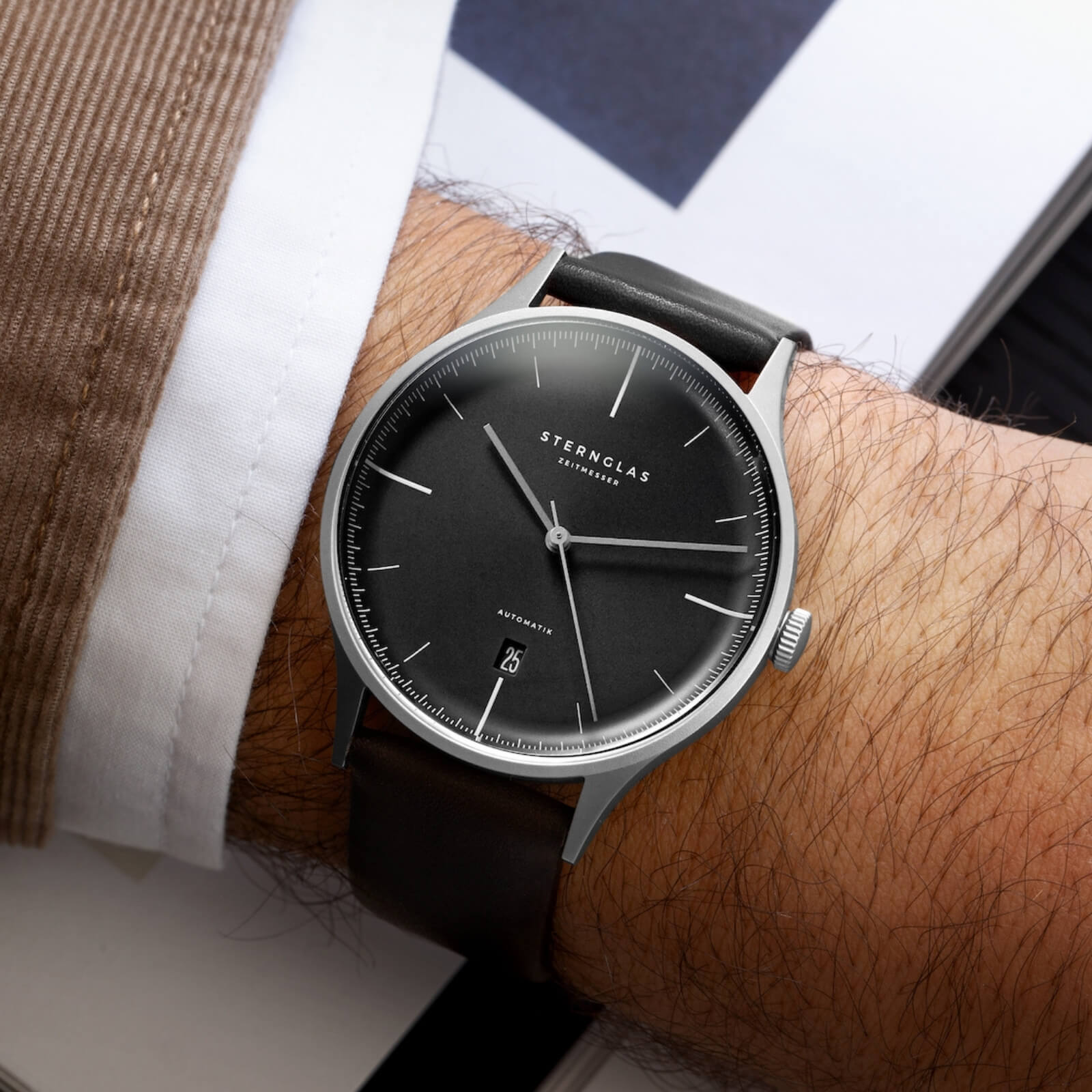 sternglas-asthet-automatik-herrenuhr-40-mm-anthrazit-leder image 4