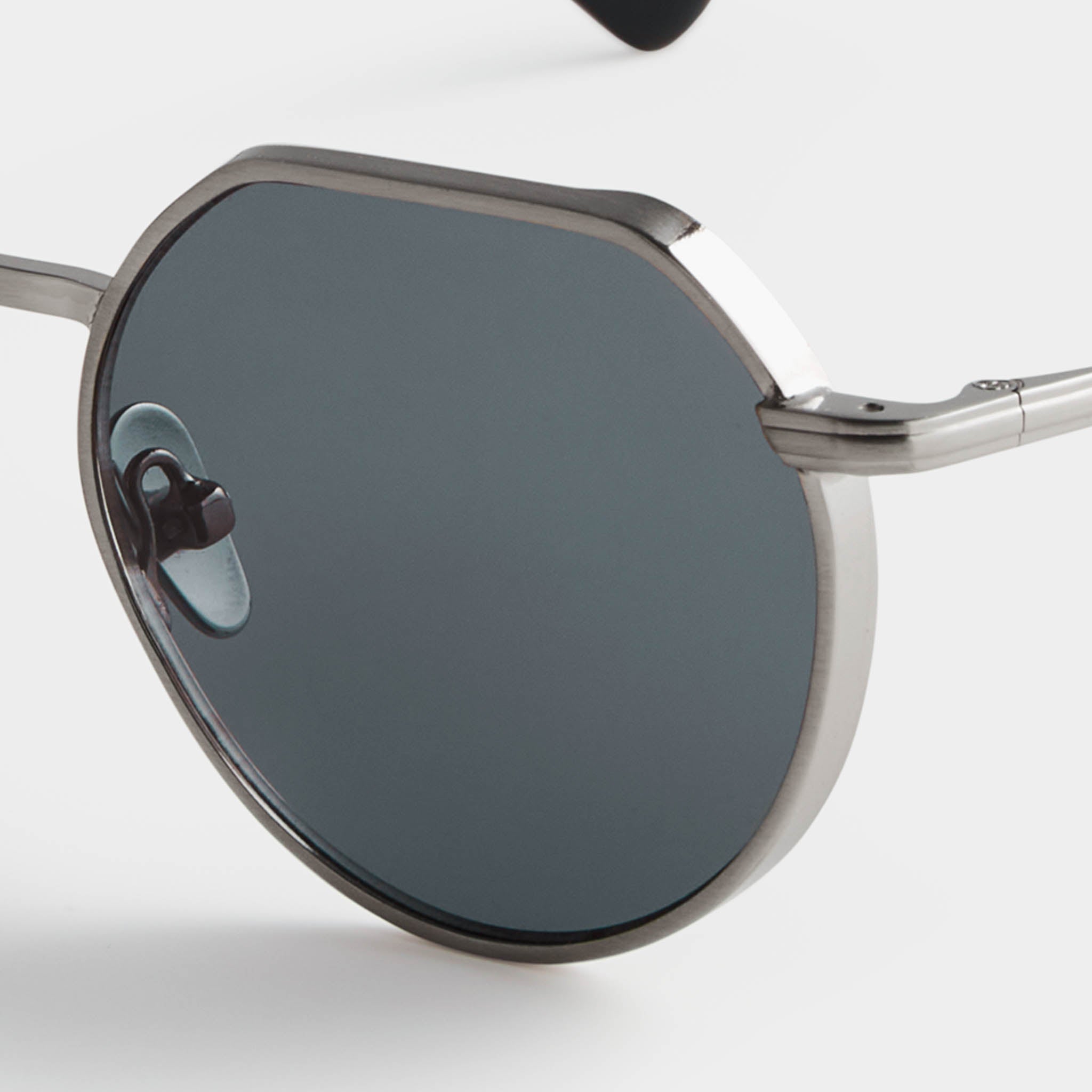 lilienthal-berlin-nu-jazz-sonnenbrille-silver-black-gray image 6