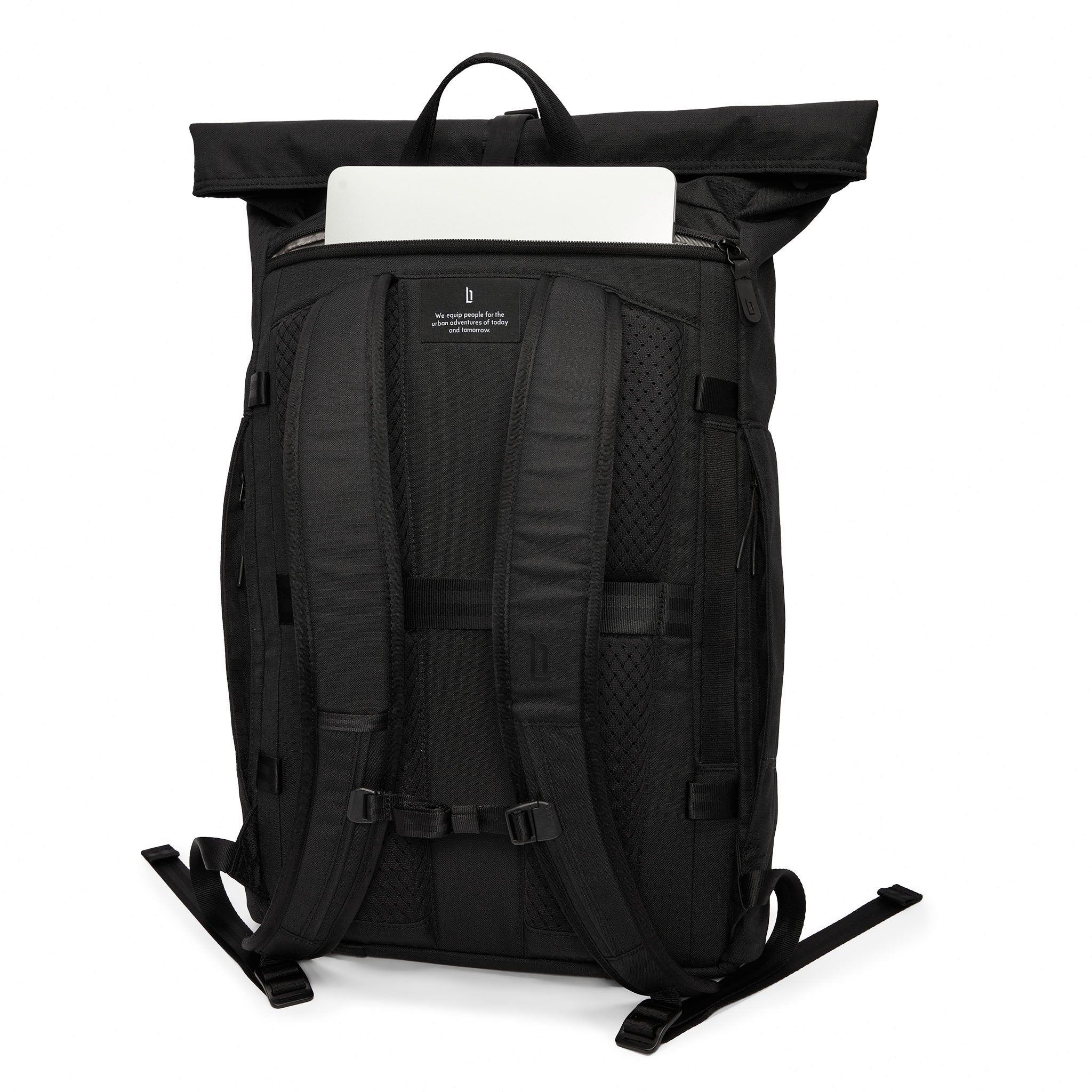 lilienthal-berlin-urbaneer-rolltop-rucksack-schwarz-24-29-l image 3