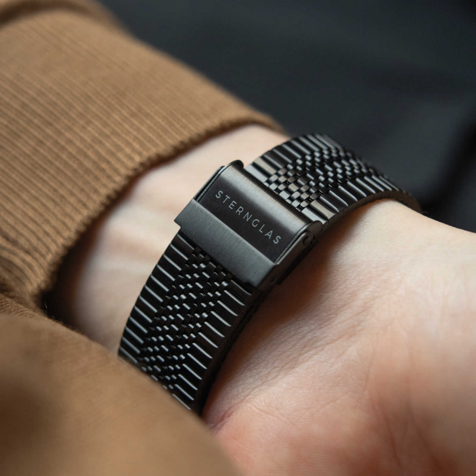 sternglas-superslim-metallarmband-20-mm-schwarz image 2