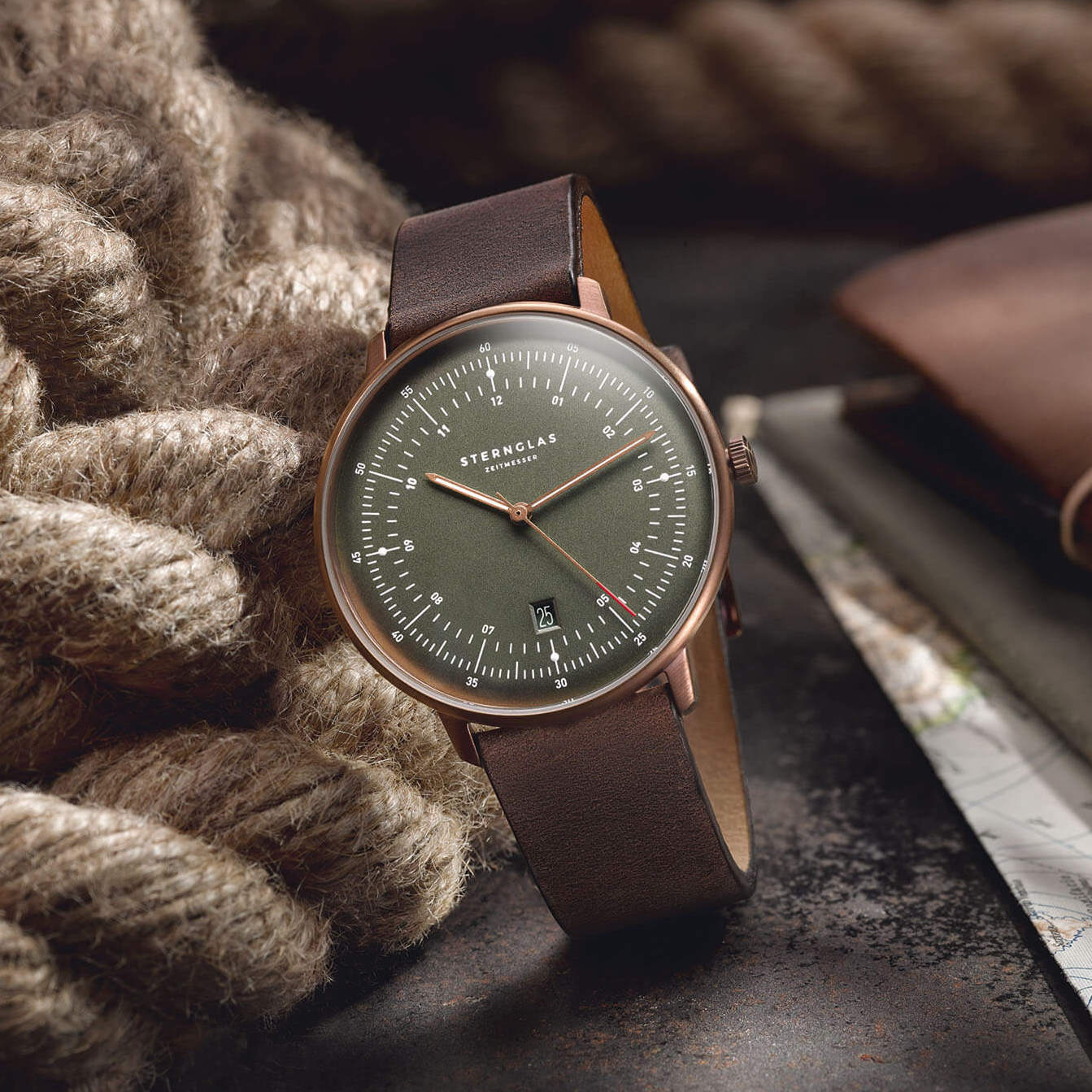 sternglas-hamburg-edition-bronze-quarzuhr-42-mm image 7