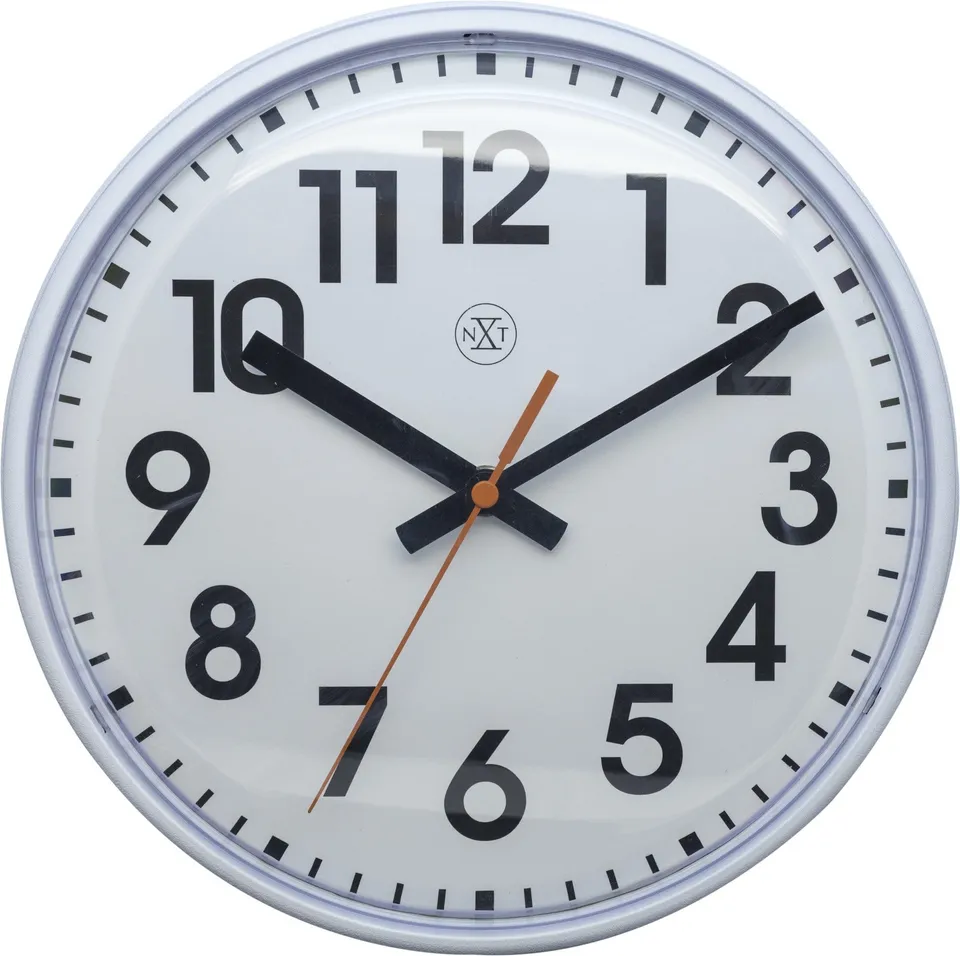 nextime-peter-wanduhr-26cm-wei-schwarz-kunststoff image 1