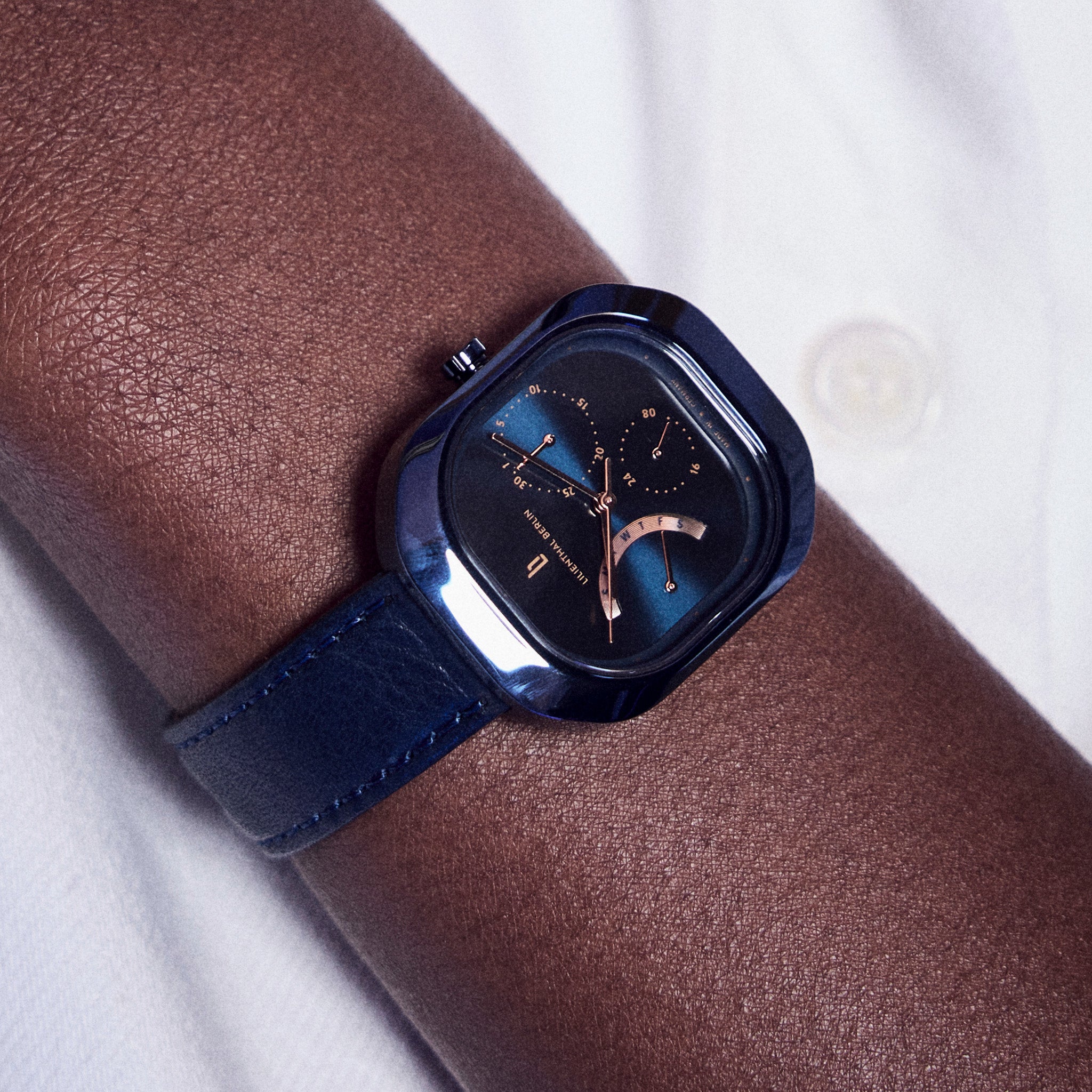 lilienthal-berlin-multimatica-damenuhr-blue-rose-gold image 8