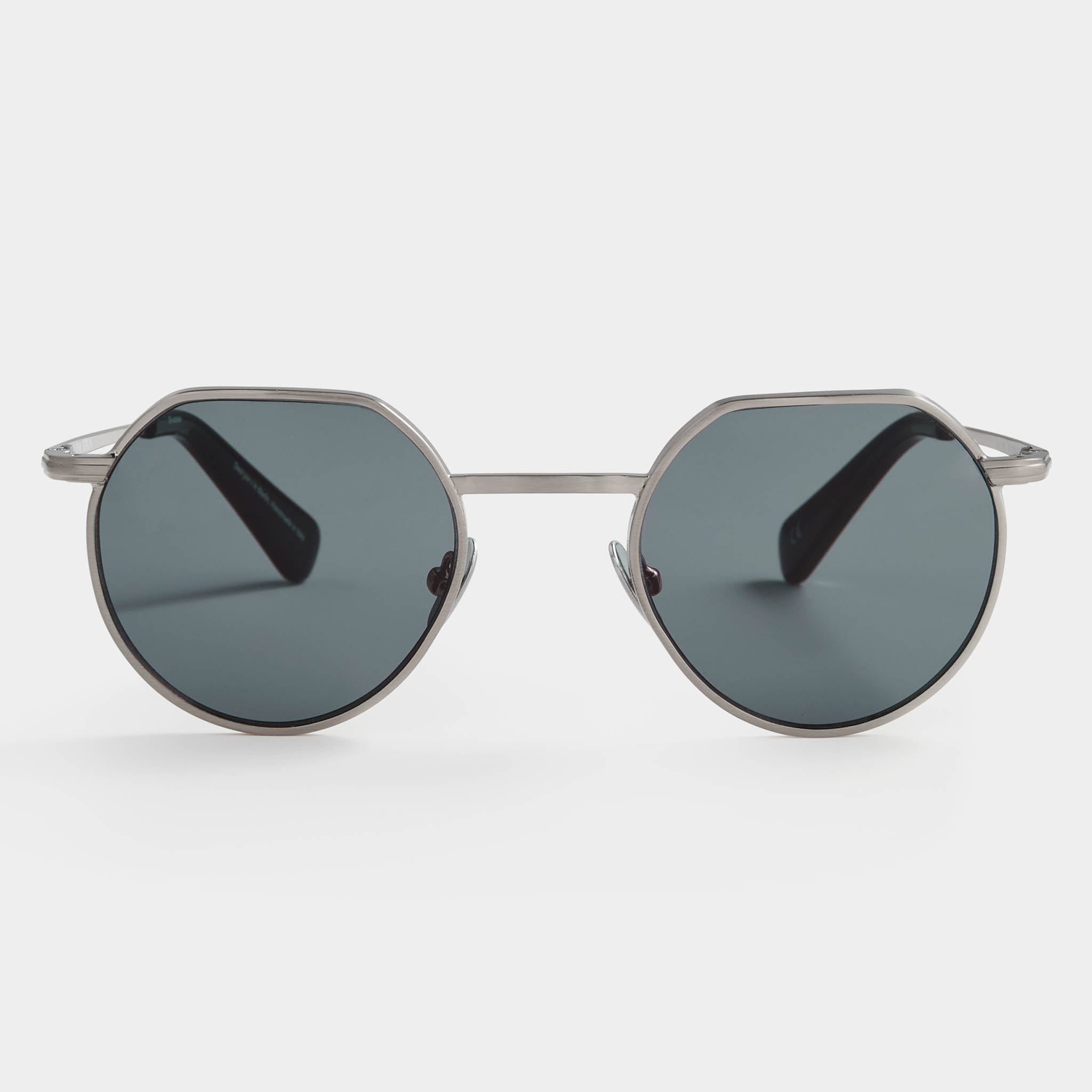 lilienthal-berlin-nu-jazz-sonnenbrille-silver-black-gray image 1