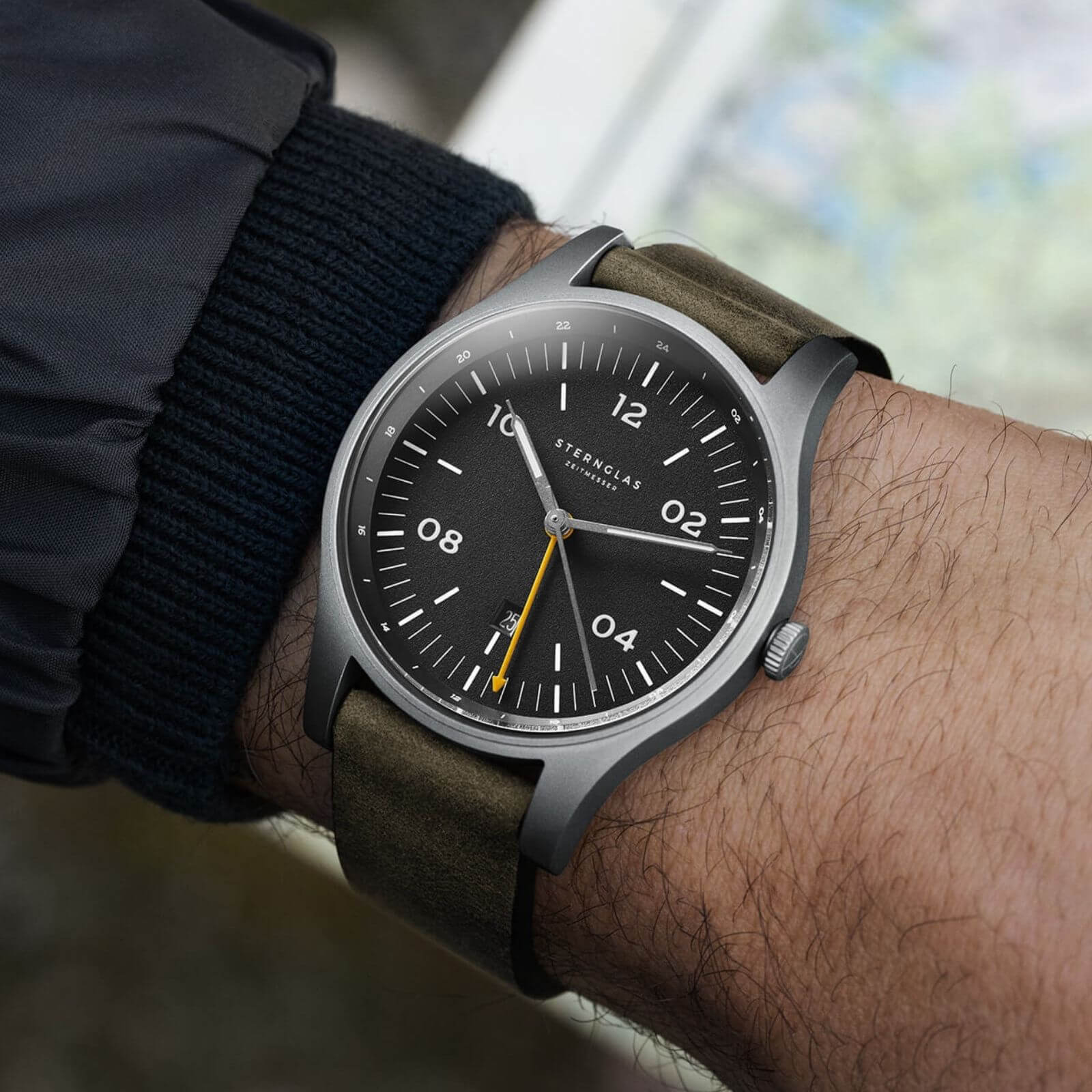 sternglas-taiga-gmt-vintage-herrenuhr-42-mm-leder image 6