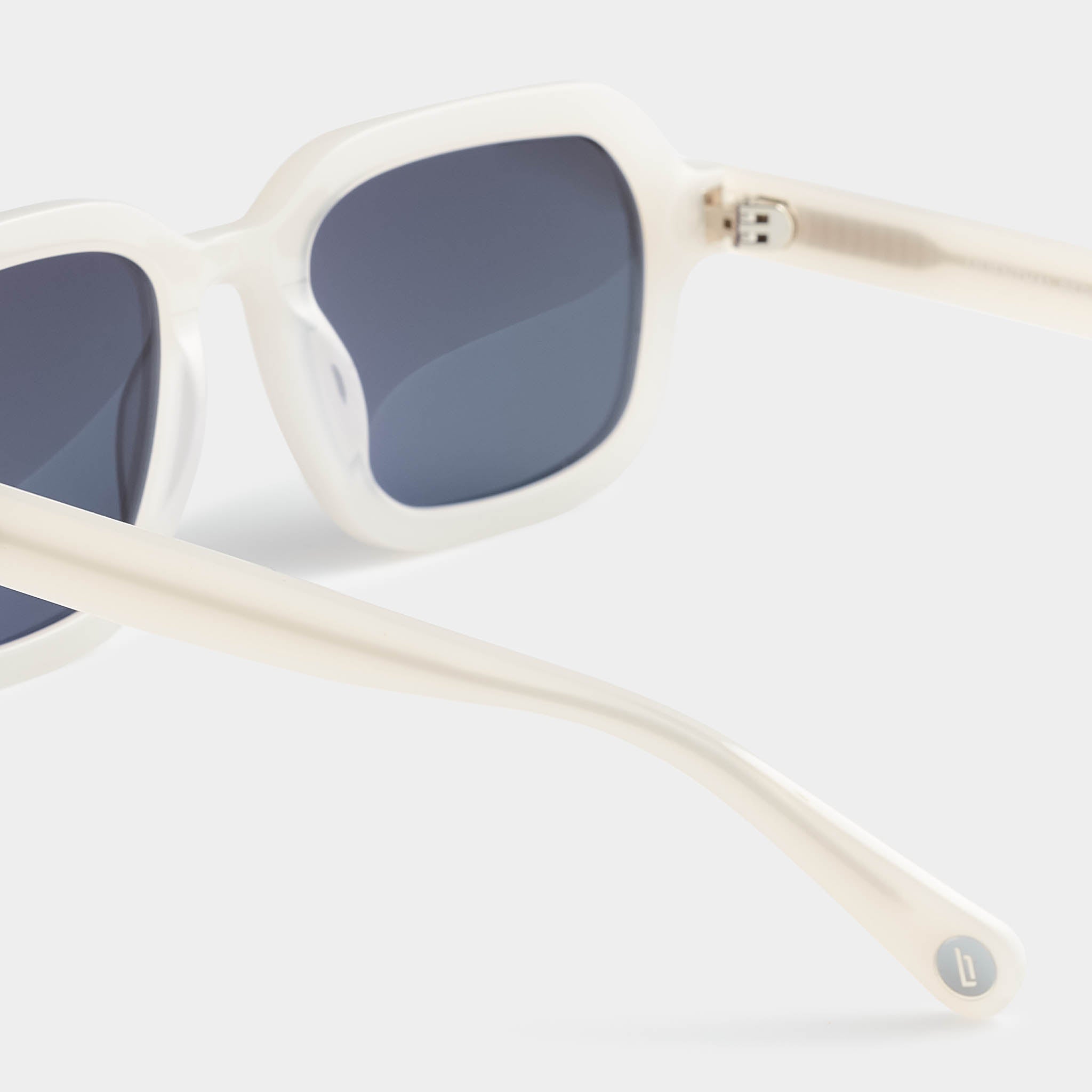 lilienthal-berlin-dreamgaze-ii-sonnenbrille-milky-beige-gray image 6