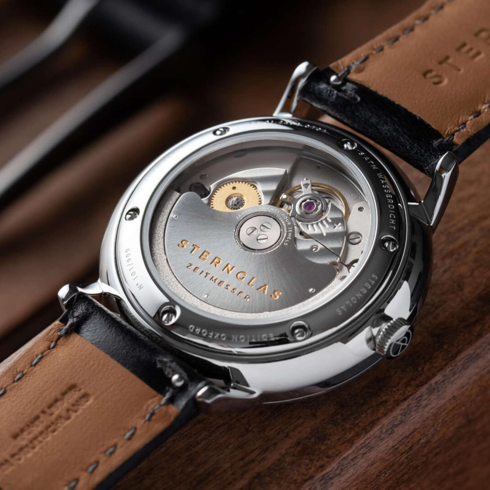 sternglas-naos-automatik-edition-oxford-armbanduhr-limitiert-auf-999-st-ck-alaba image 7