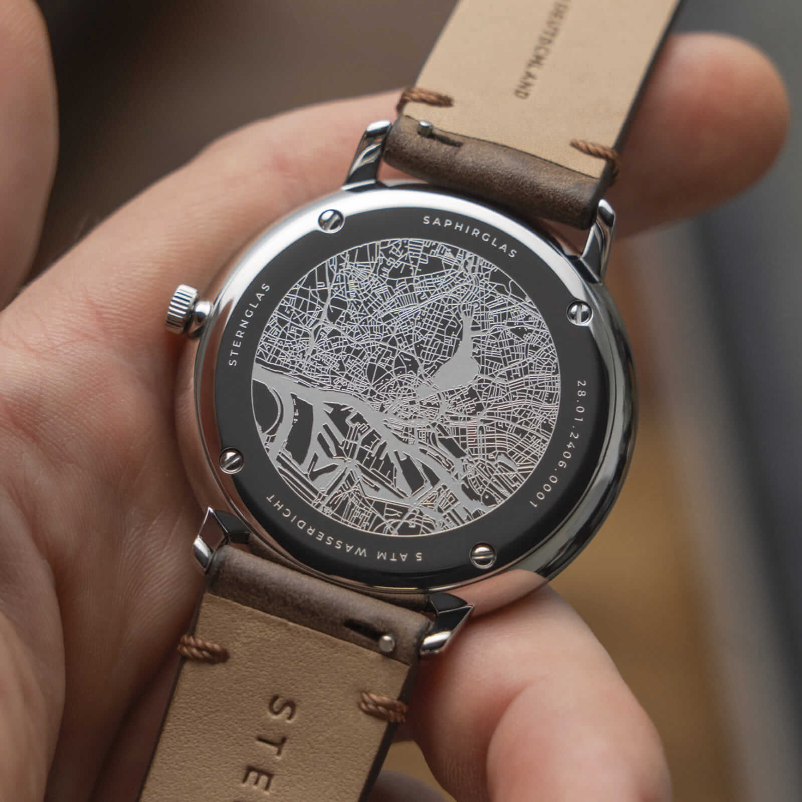 sternglas-hamburg-neugraphit-herrenuhr-42-mm-silber image 5