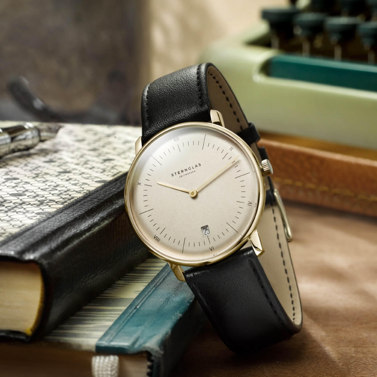 sternglas-naos-edition-vintage-quarz-uhr-38-mm-champagner-modena image 4