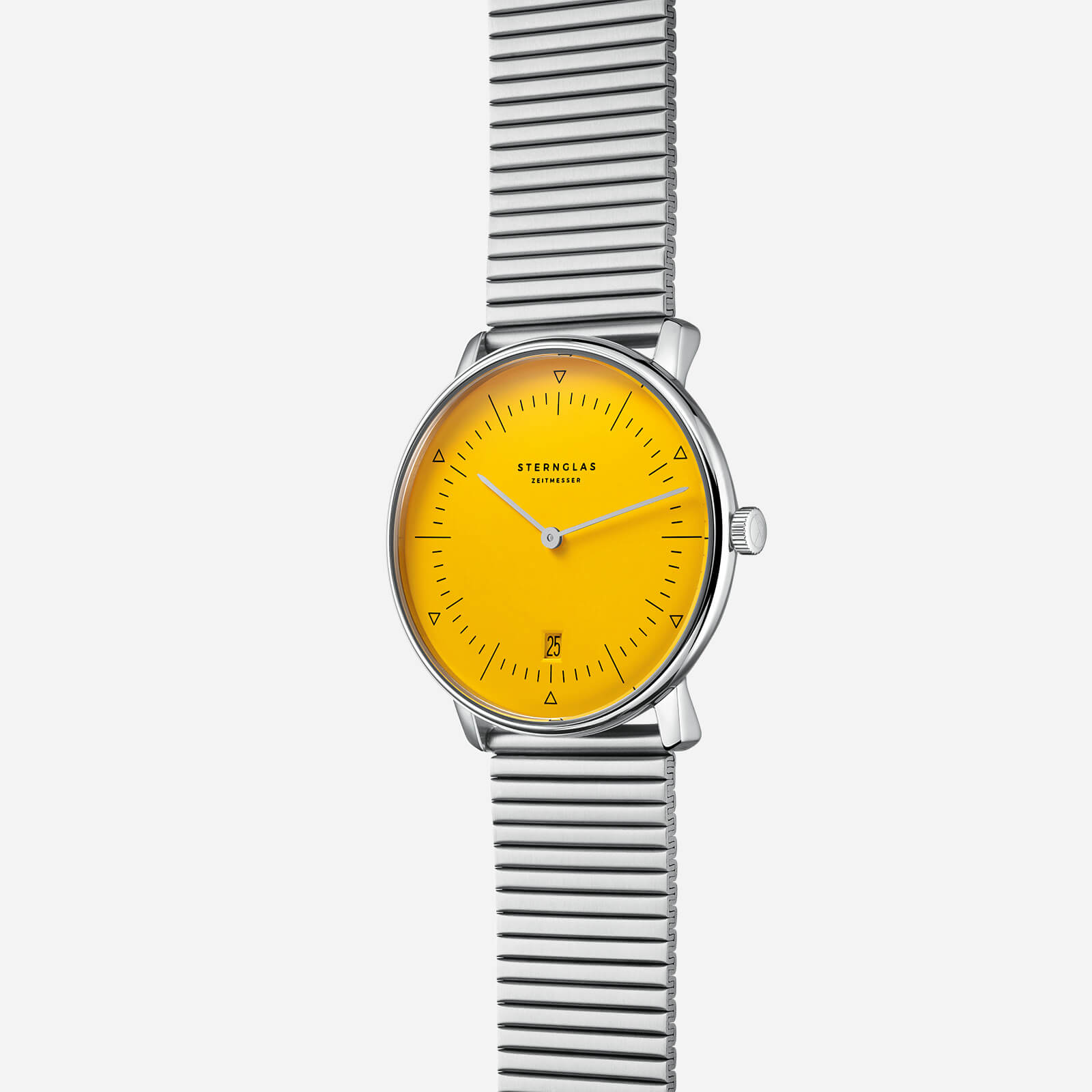 sternglas-naos-edition-bauhaus-ii-gelb-38-mm-saphirglas image 3
