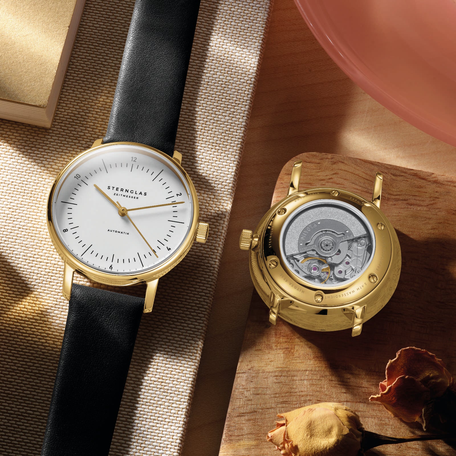 sternglas-naos-xs-automatik-gold-damenuhr-33-mm image 4