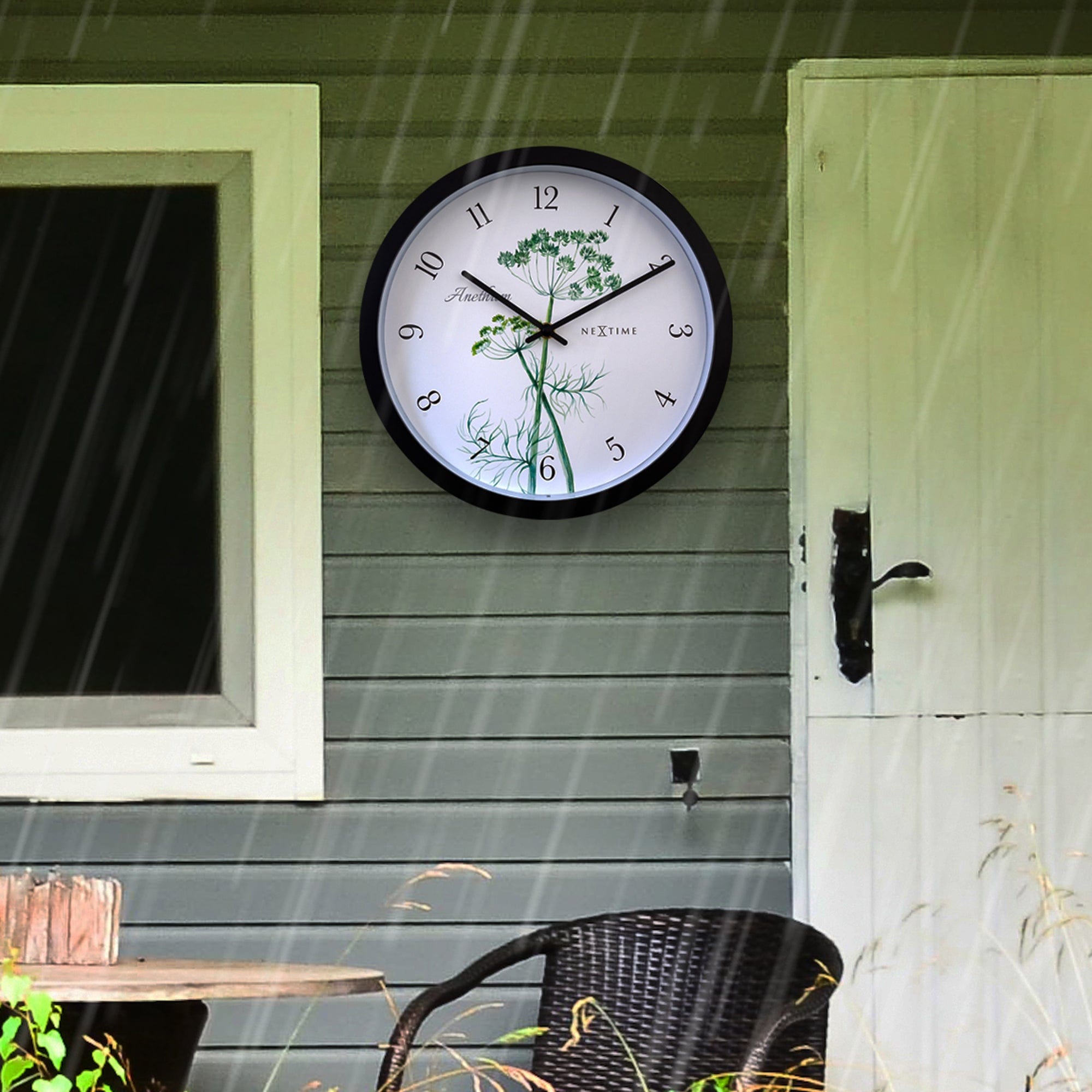 nextime-anethium-outdoor-wanduhr-30-5-cm-schwarz-wetterfest-mit-dill-aquarell image 4