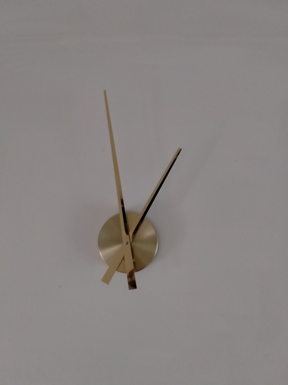 Gute Uhr für den Flur