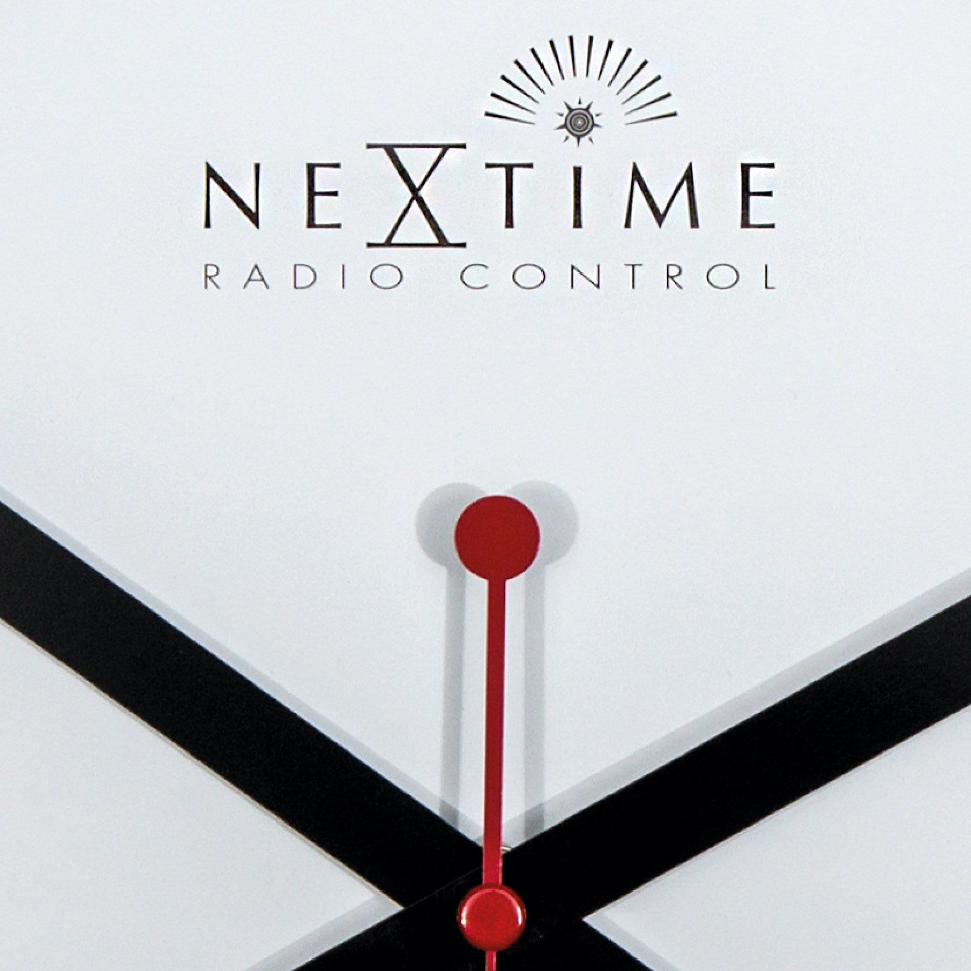 nextime-station-radio-controlled-stripe-wanduhr-35-cm-aluminium-wei image 4