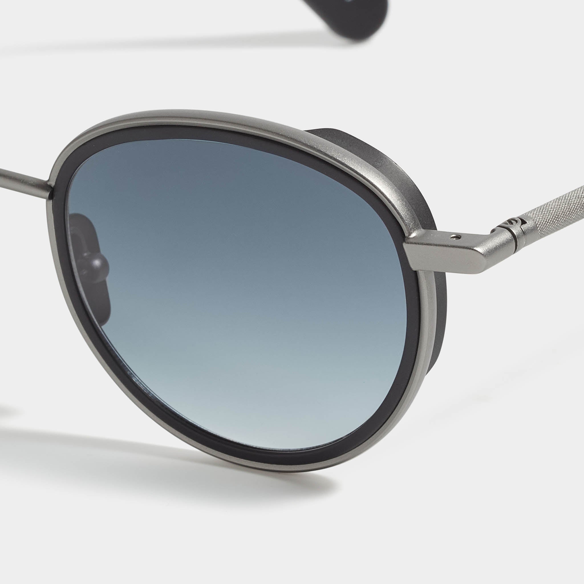 lilienthal-berlin-fusion-pop-sonnenbrille-anthracite-black-gray image 7