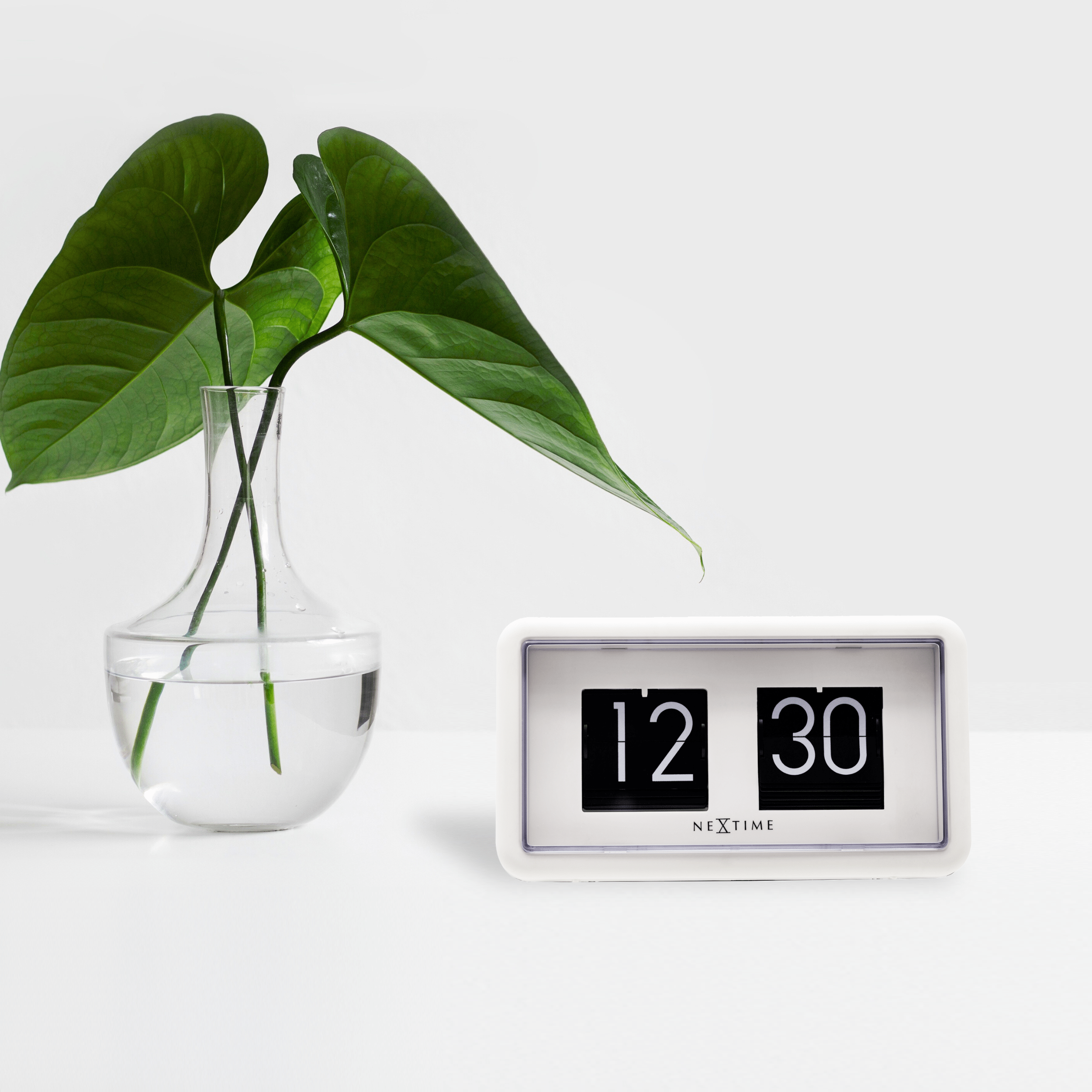 nextime-flip-clock-tisch-oder-wanduhr-18x10x7-cm-retro-design image 8