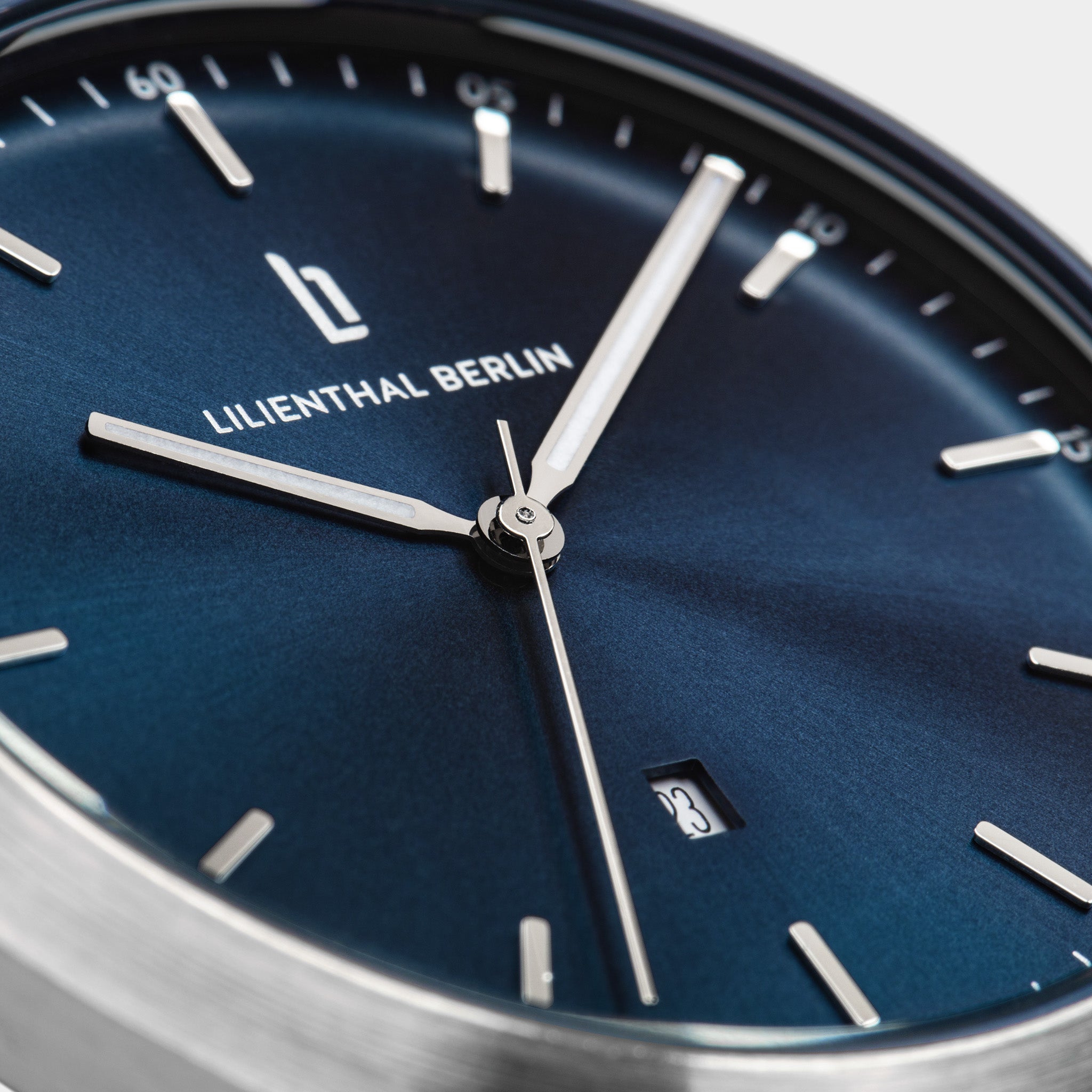 lilienthal-berlin-huxley-silver-blue-armbanduhr-40-mm-bestseller image 4