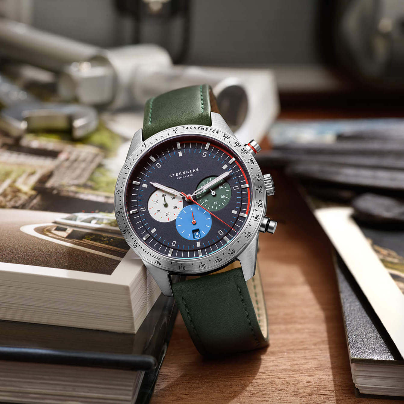 sternglas-tachymeter-chronograph-blau-modena-gr-n image 8