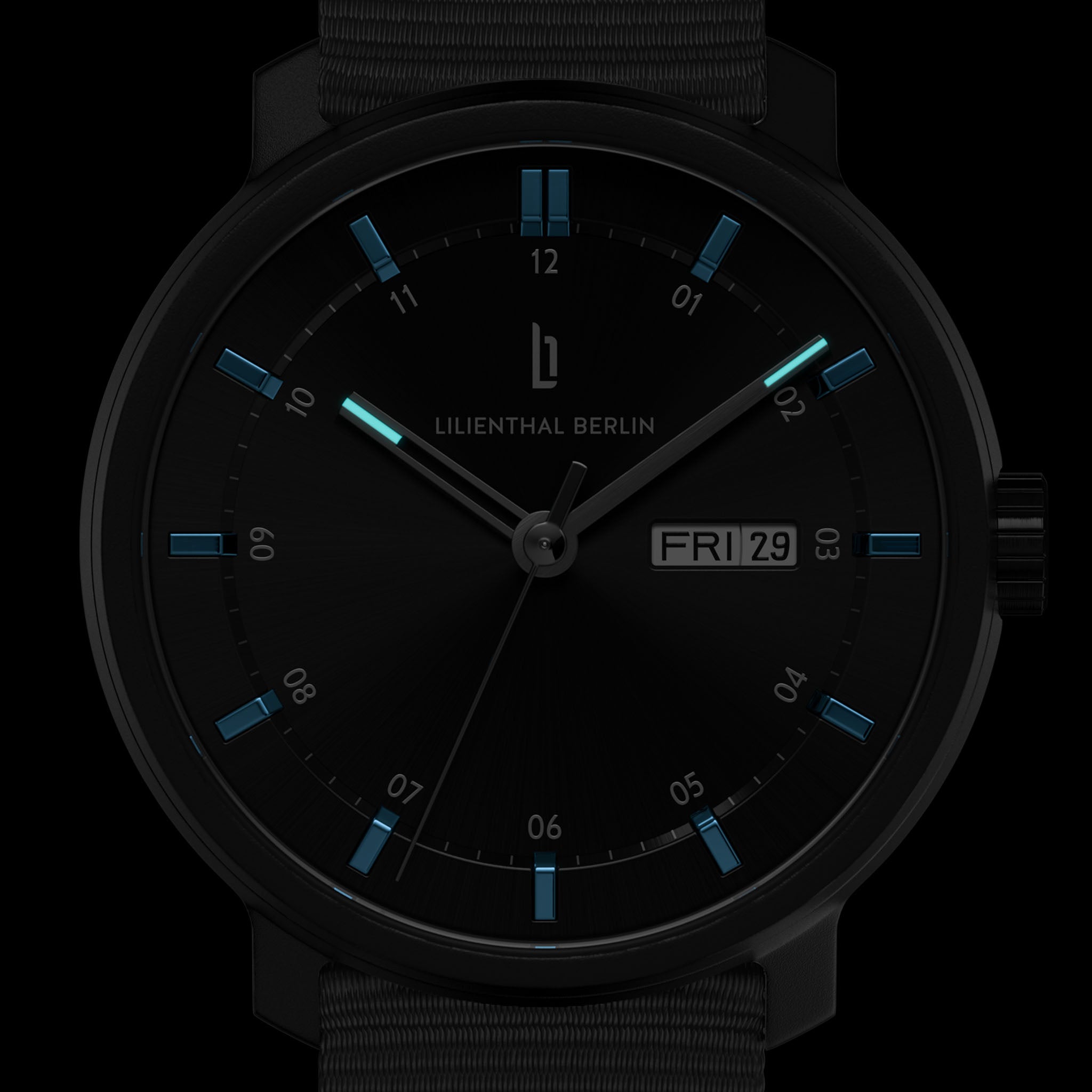lilienthal-berlin-neolux-day-date-black-blue-automatik-herrenuhr-42-mm image 7