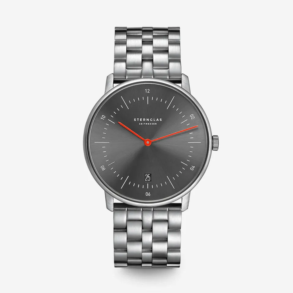 sternglas-naos-edition-basalt-38mm-quarzuhr-dunkelgrau-mit-rot-orange image 1